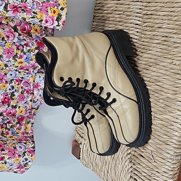 Bakers leather  combat boots size 7 - Picture 1 of 8